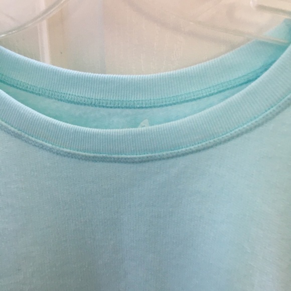 FINAL MARKDOWN Ladies Hanes sweatshirt medium - Picture 2 of 3